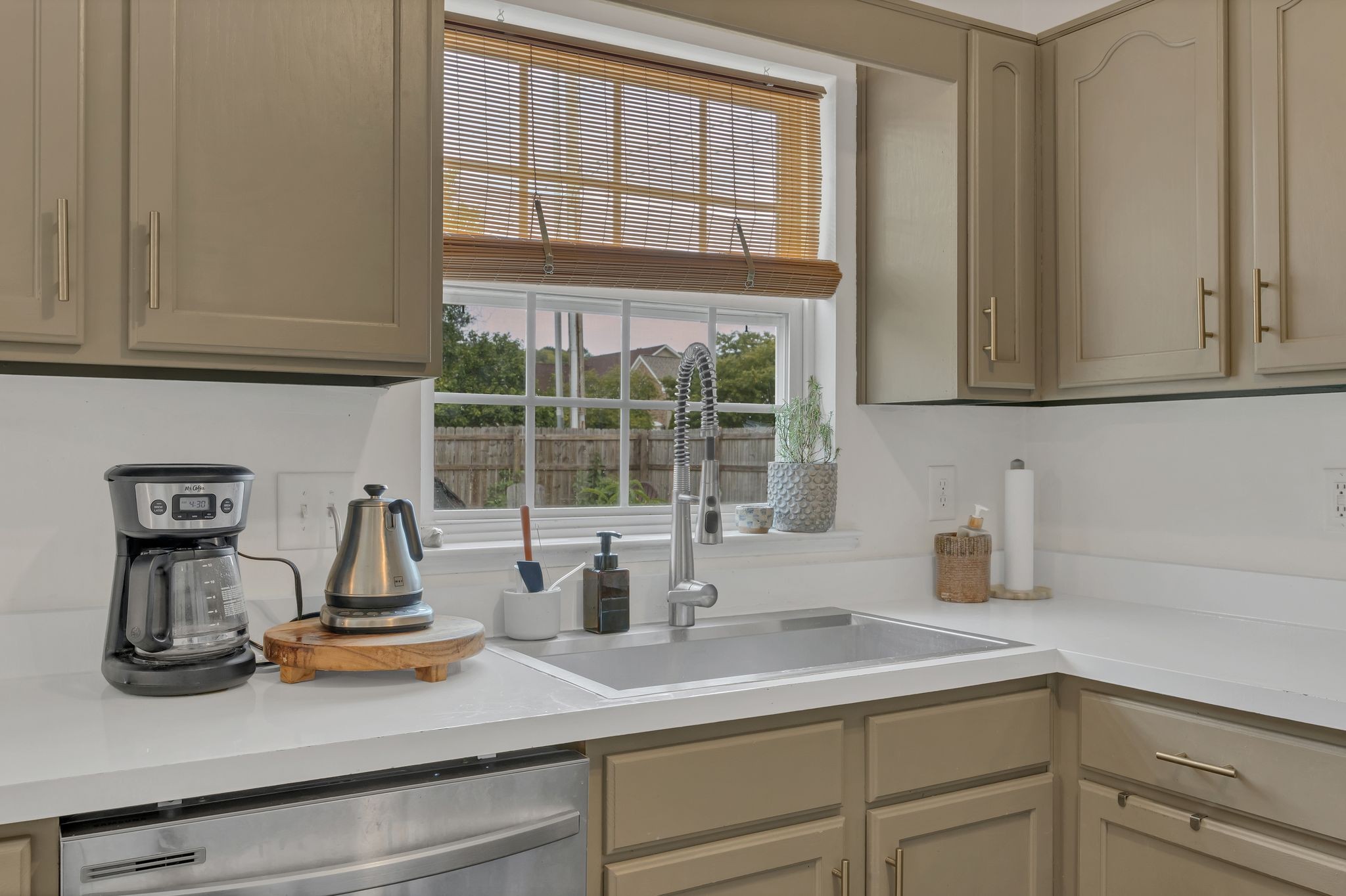 Image 11 of 55 For 8053 62nd Avenue