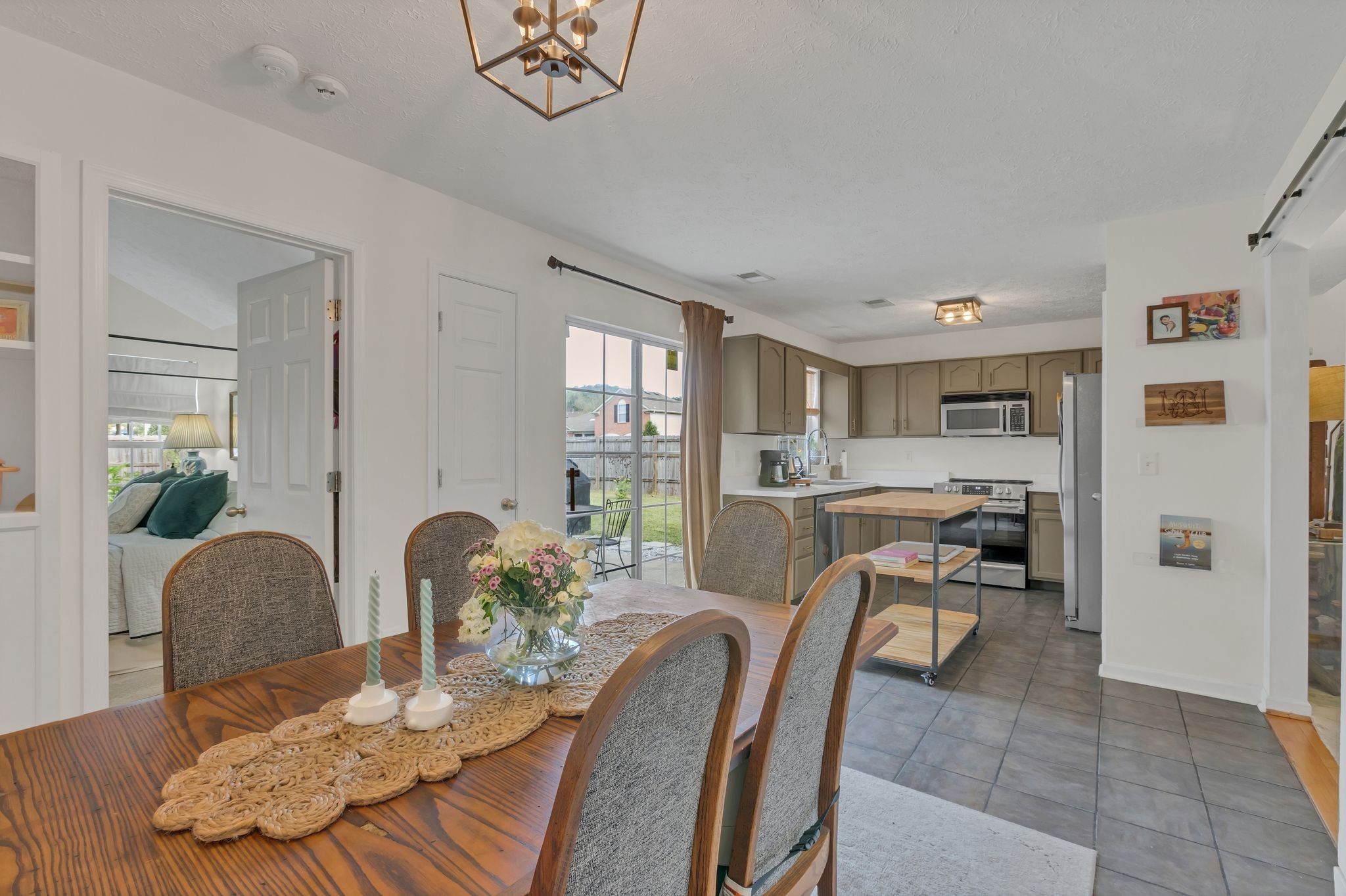 Image 8 of 55 For 8053 62nd Avenue