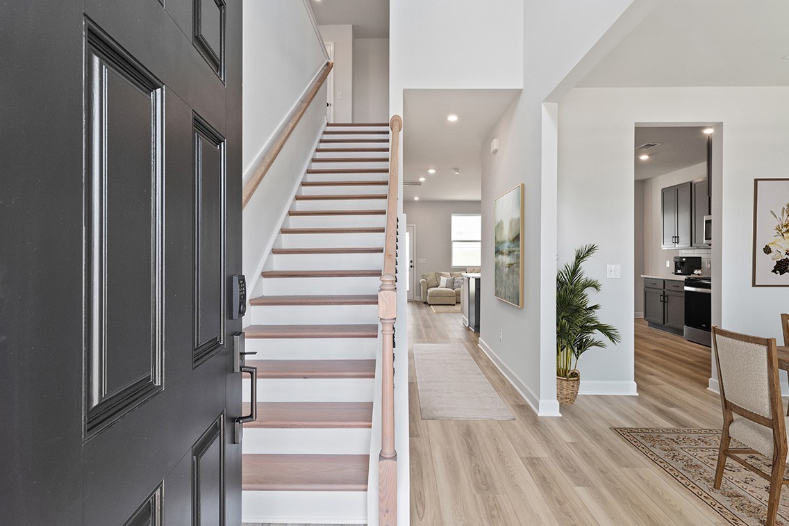 Image 11 of 49 For 9729 97th Street