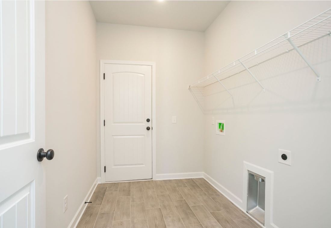 Image 27 of 49 For 9729 97th Street