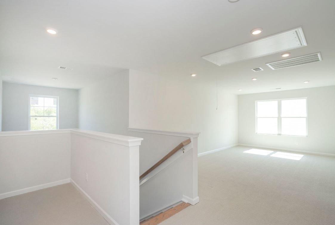 Image 29 of 49 For 9729 97th Street