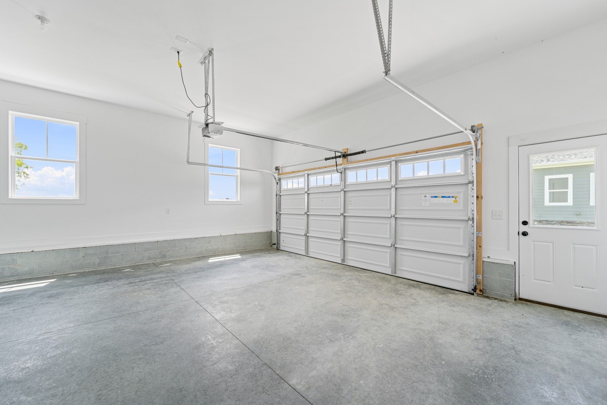 Image 20 of 56 For 2417 23rd Street