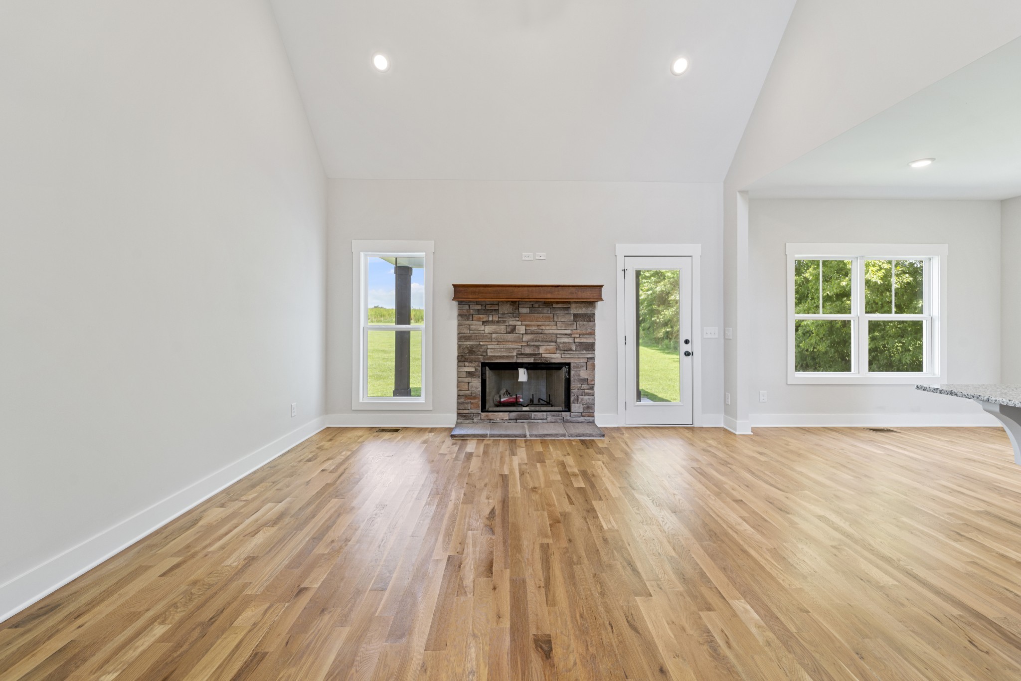 Image 4 of 56 For 2417 23rd Street