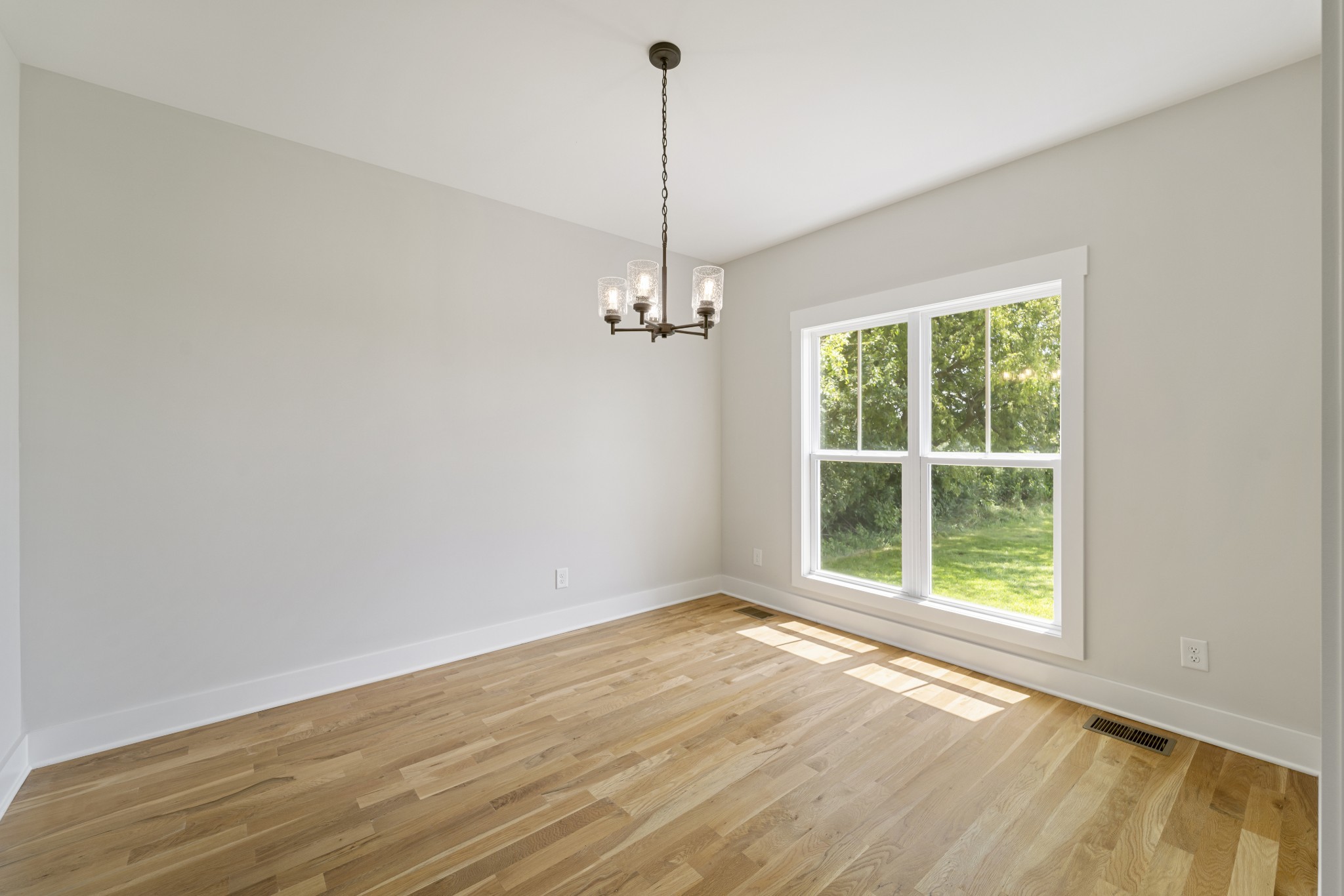 Image 5 of 56 For 2417 23rd Street