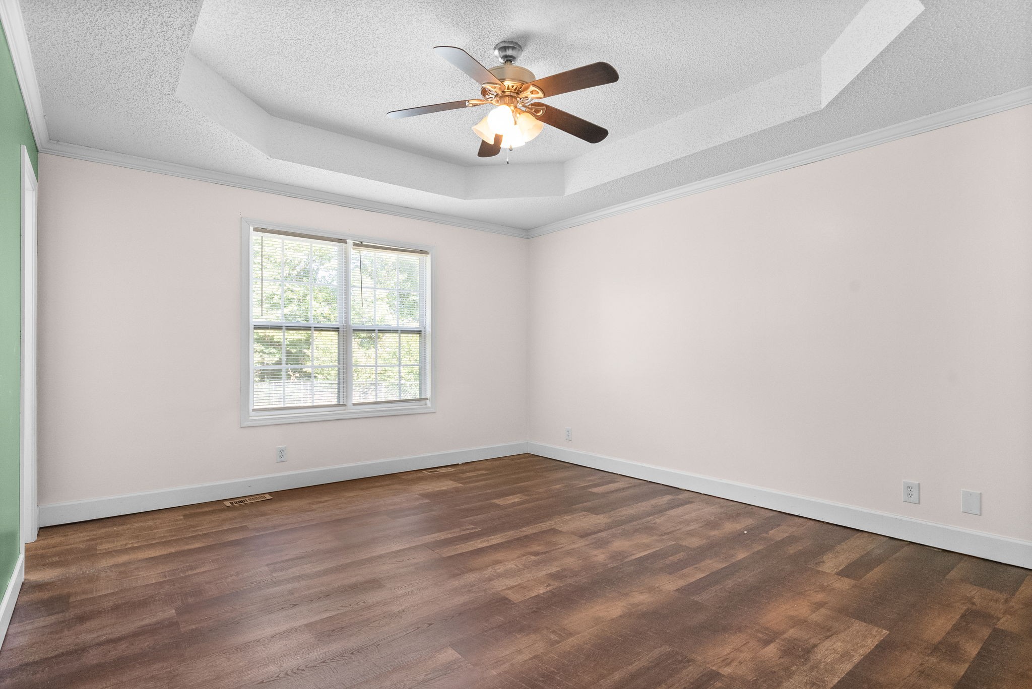 Listing photo id 20 for 6620 Merleing Loop