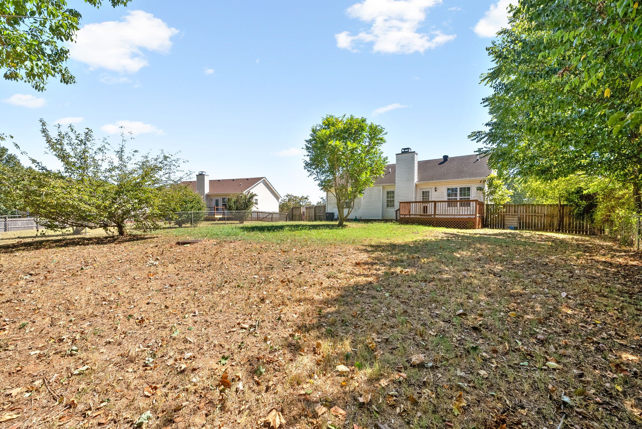 Listing photo id 33 for 6620 Merleing Loop