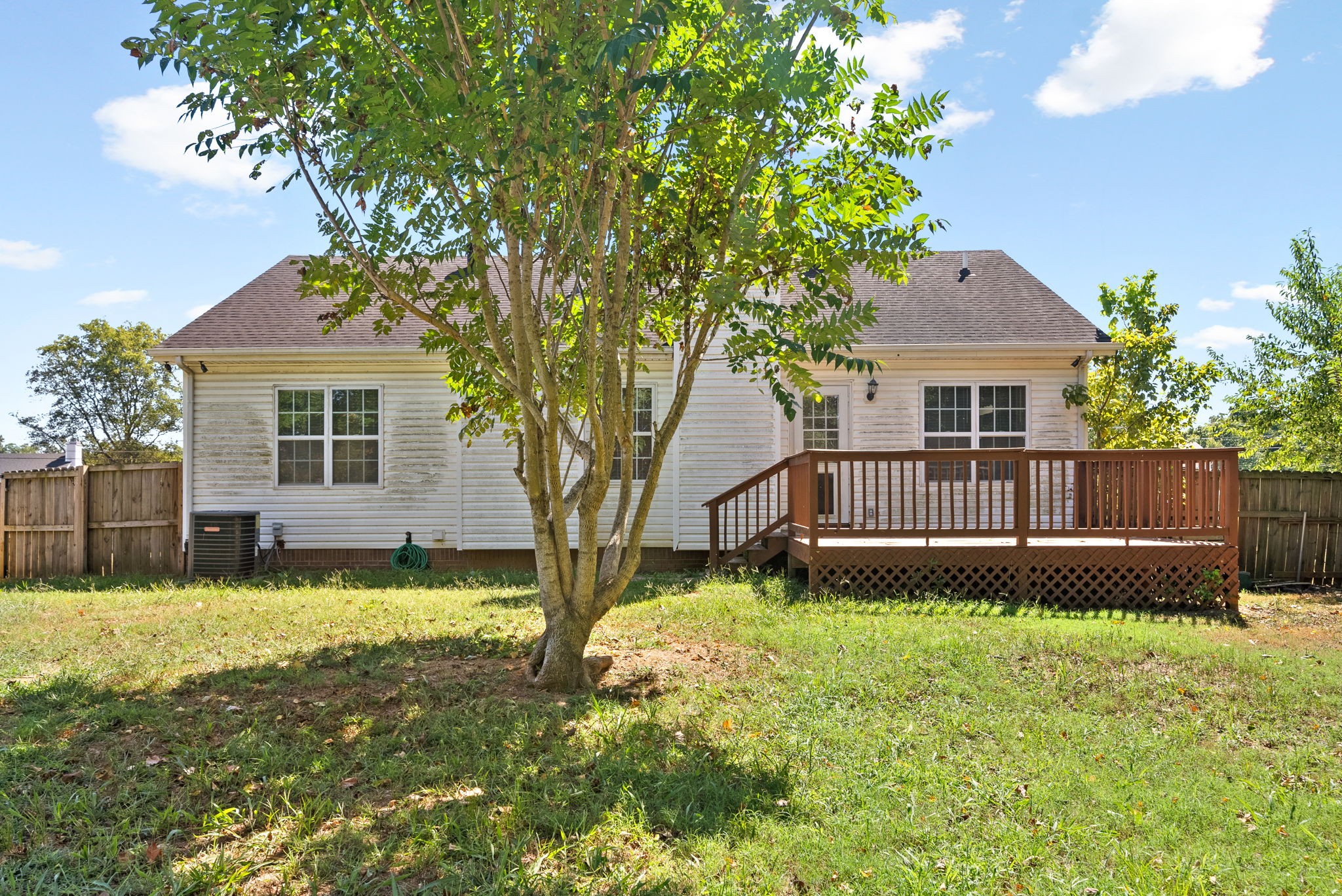 Listing photo id 34 for 6620 Merleing Loop