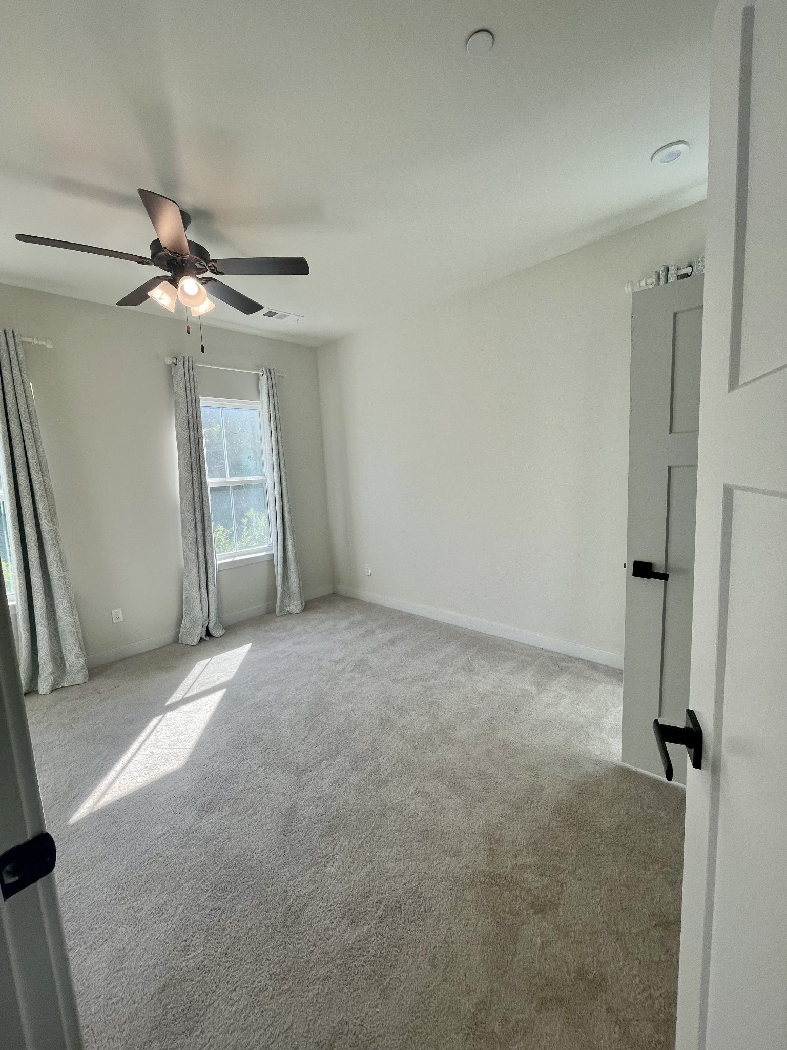 Image 12 of 60 For 381 Magnolia Circle