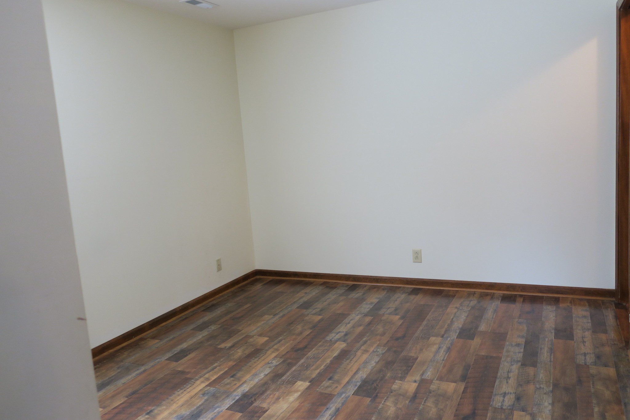 Image 15 of 94 For 750 2nd Avenue