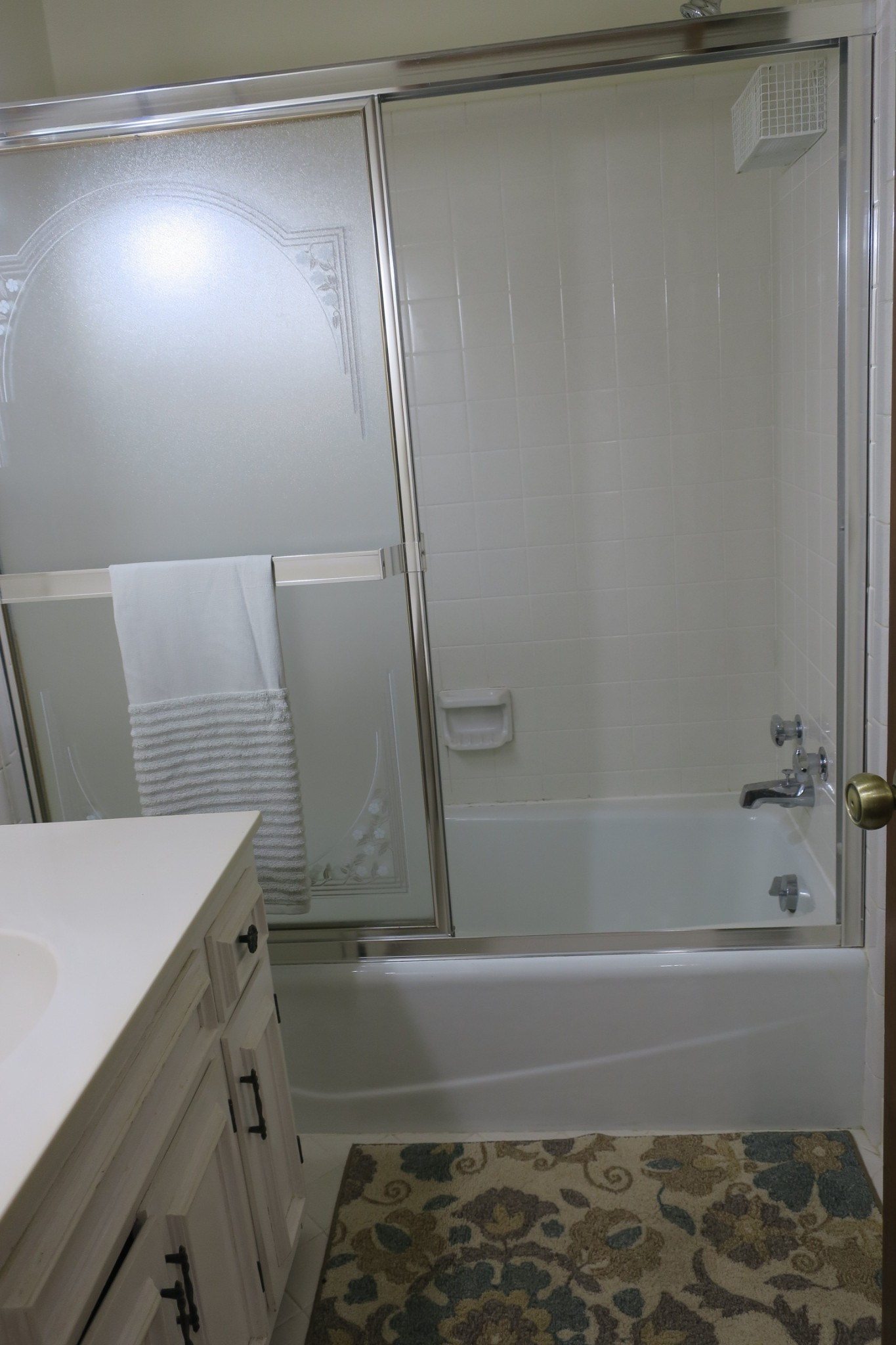 Image 17 of 94 For 750 2nd Avenue