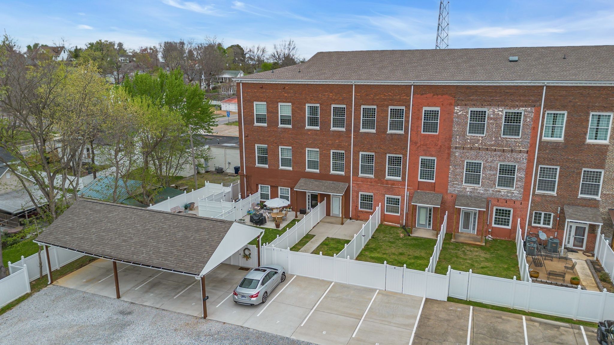 Image 39 of 51 For 6051 25th Avenue