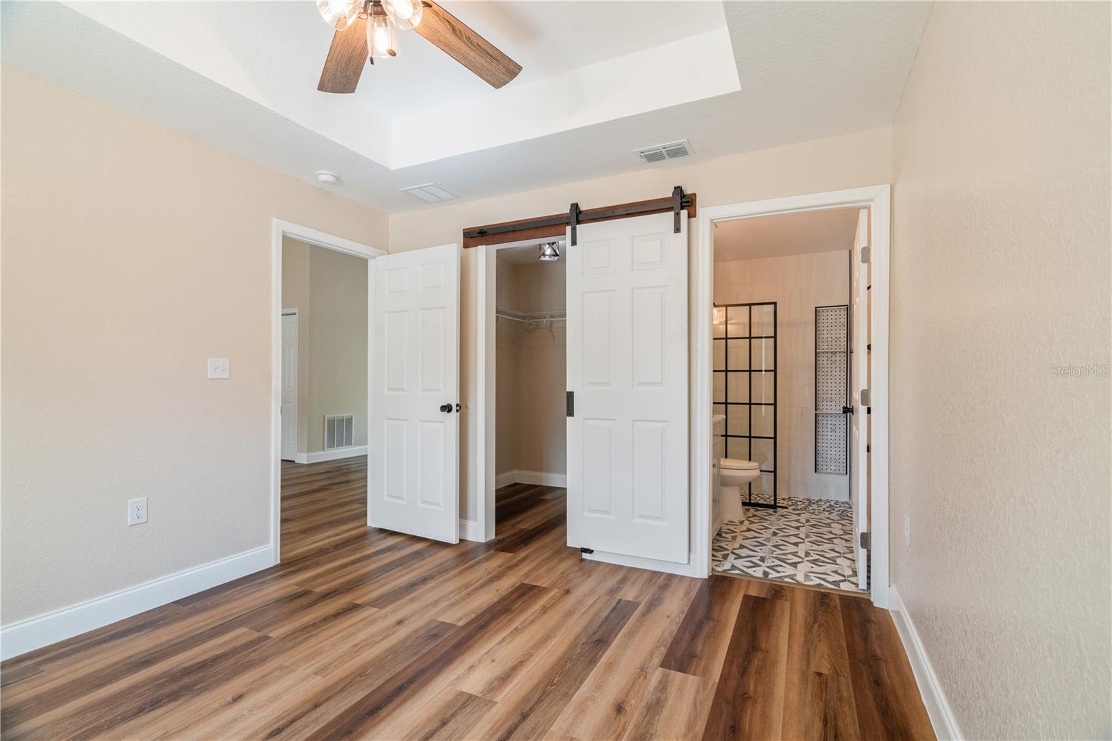 Image 17 of 27 For 5193 61st Avenue