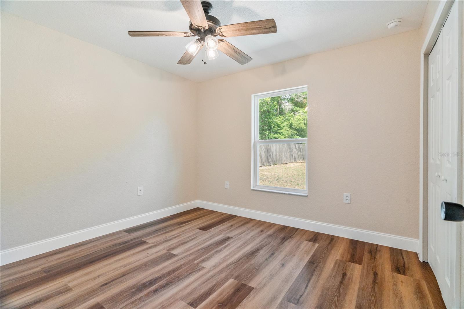 Image 18 of 27 For 5193 61st Avenue