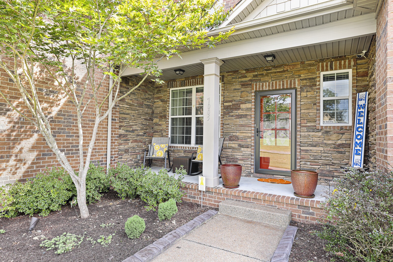 Image 2 of 18 For 1103 4th Street