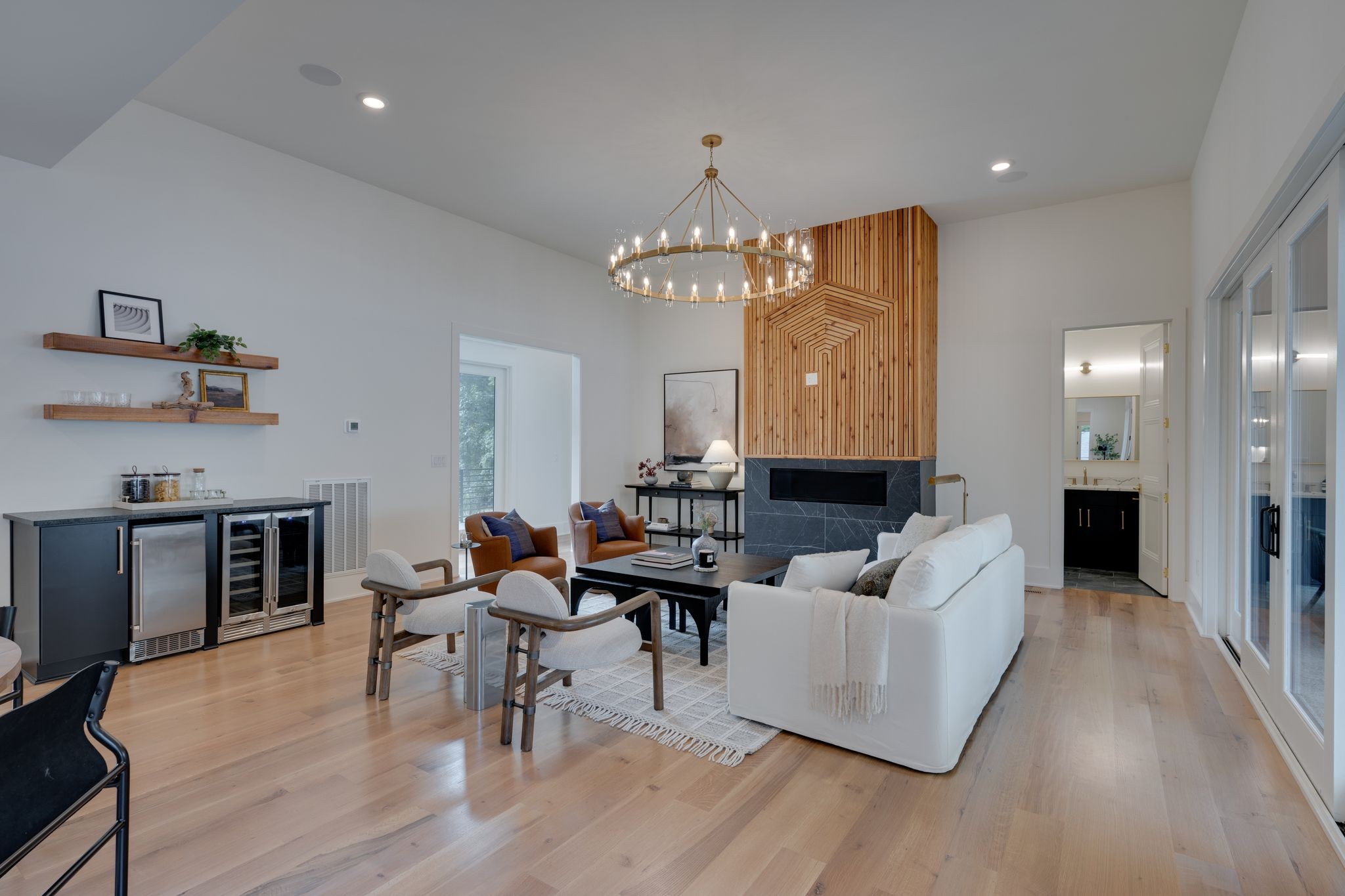 Image 11 of 67 For 2948 Henley Lane