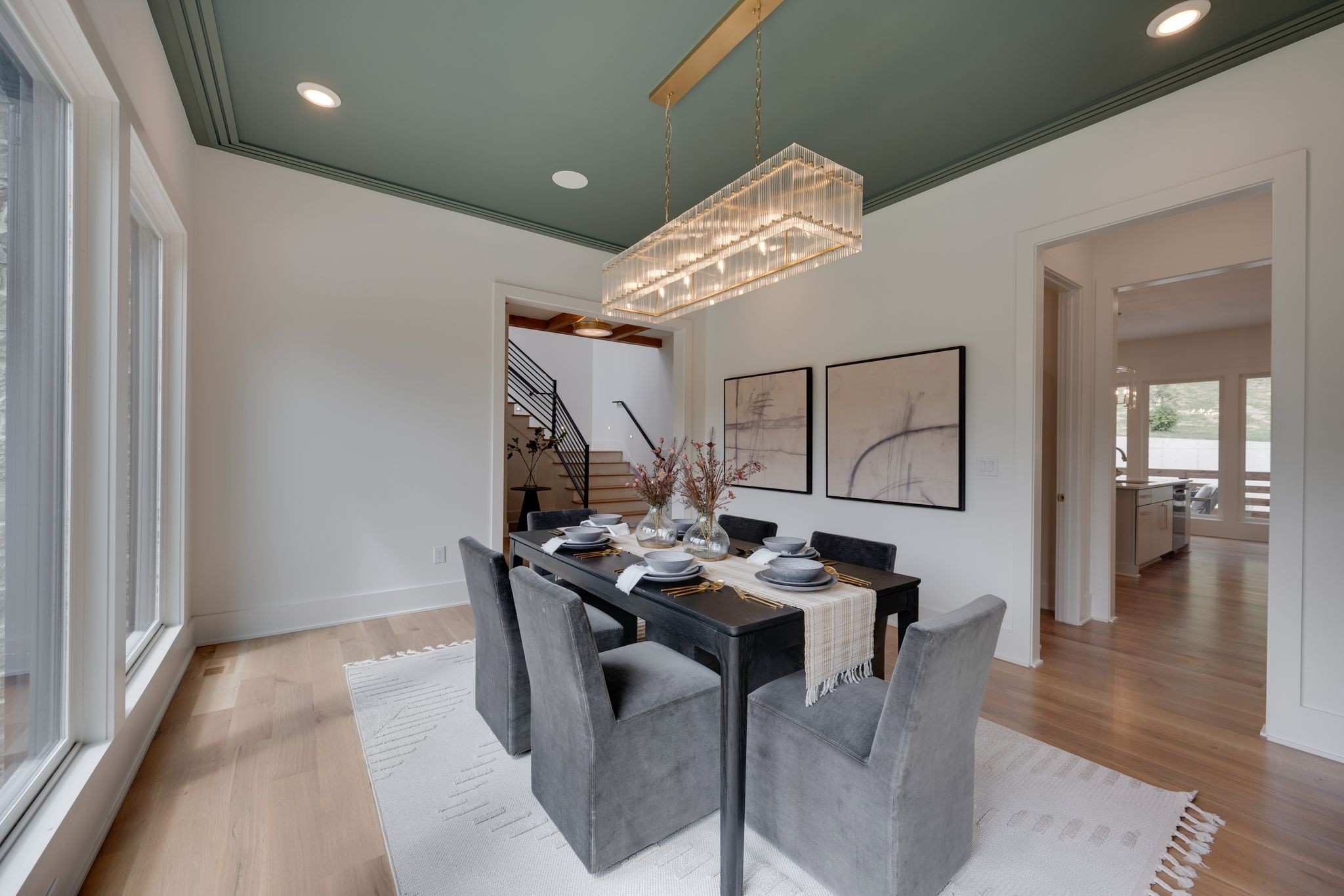 Image 23 of 67 For 2948 Henley Lane