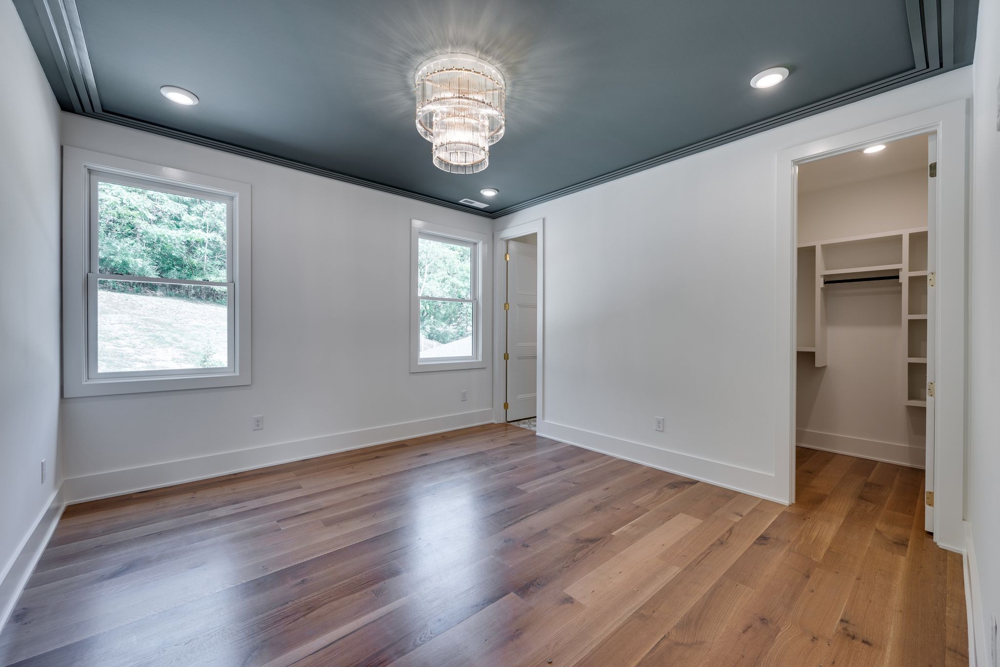 Image 45 of 67 For 2948 Henley Lane