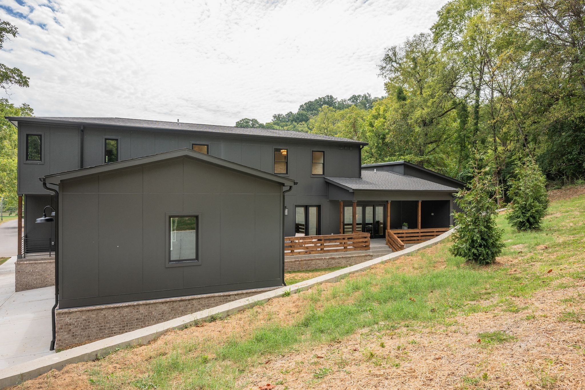 Image 65 of 67 For 2948 Henley Lane