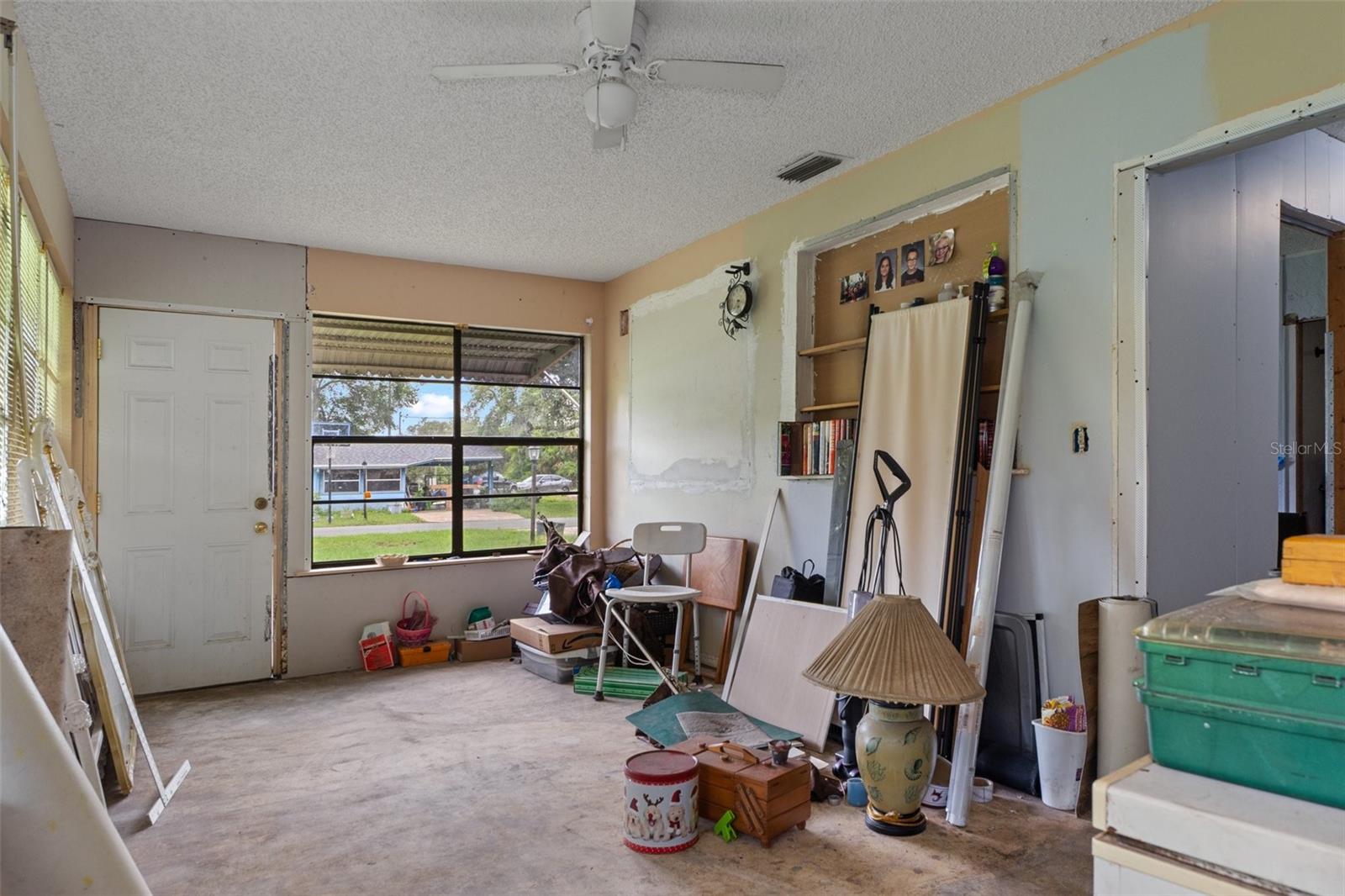 Image 17 of 18 For 706 Eden Gardens Avenue
