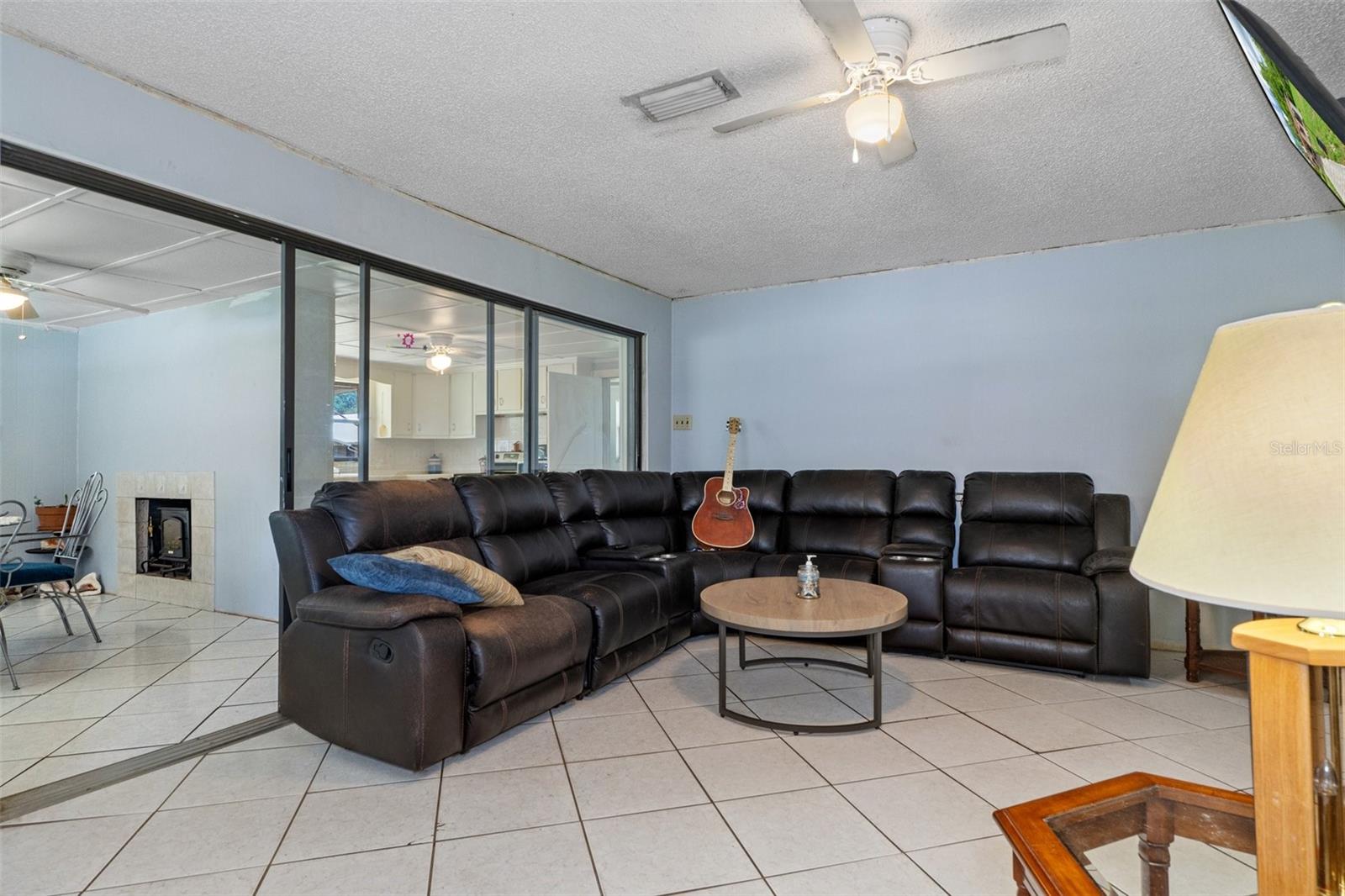 Image 4 of 18 For 706 Eden Gardens Avenue