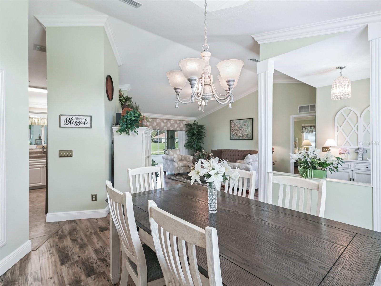 Image 11 of 55 For 2478 53rd Avenue Road