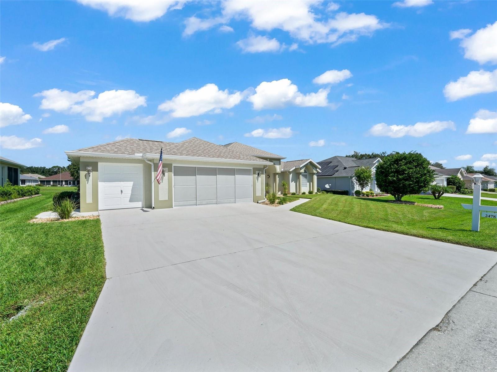 Image 41 of 55 For 2478 53rd Avenue Road