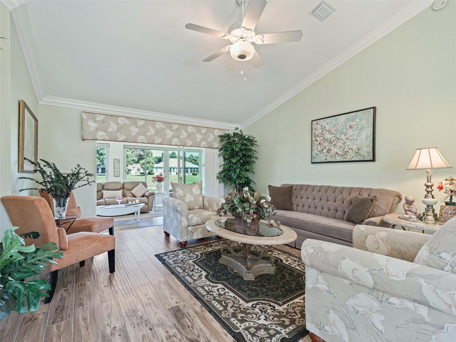 Image 7 of 55 For 2478 53rd Avenue Road