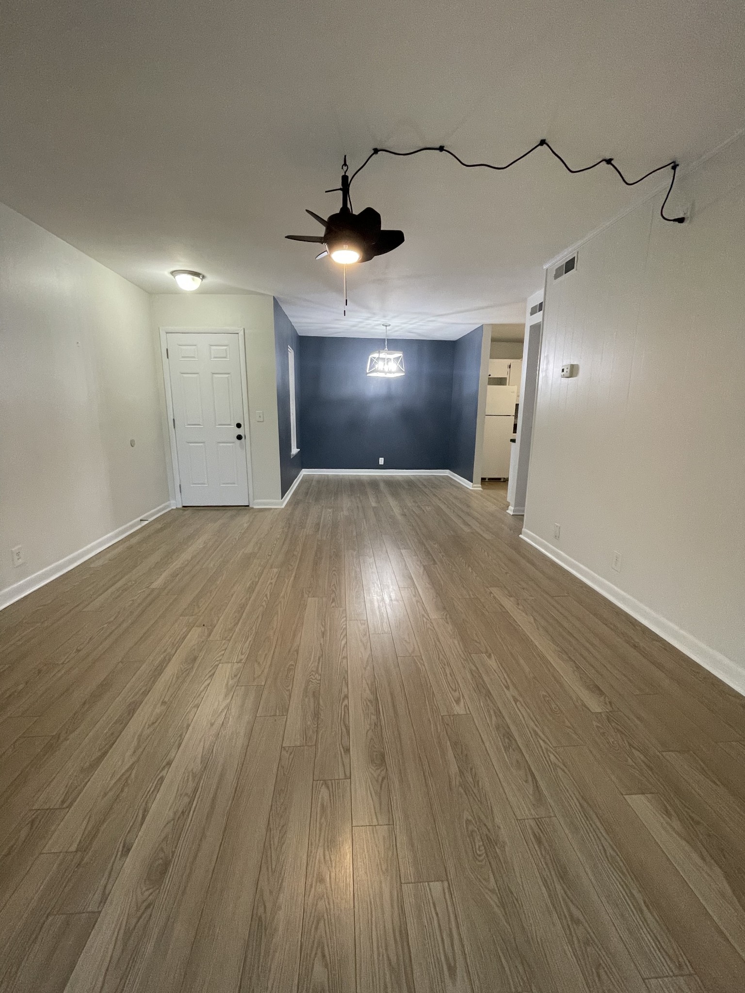 Image 3 of 24 For 15944 23rd Court Road