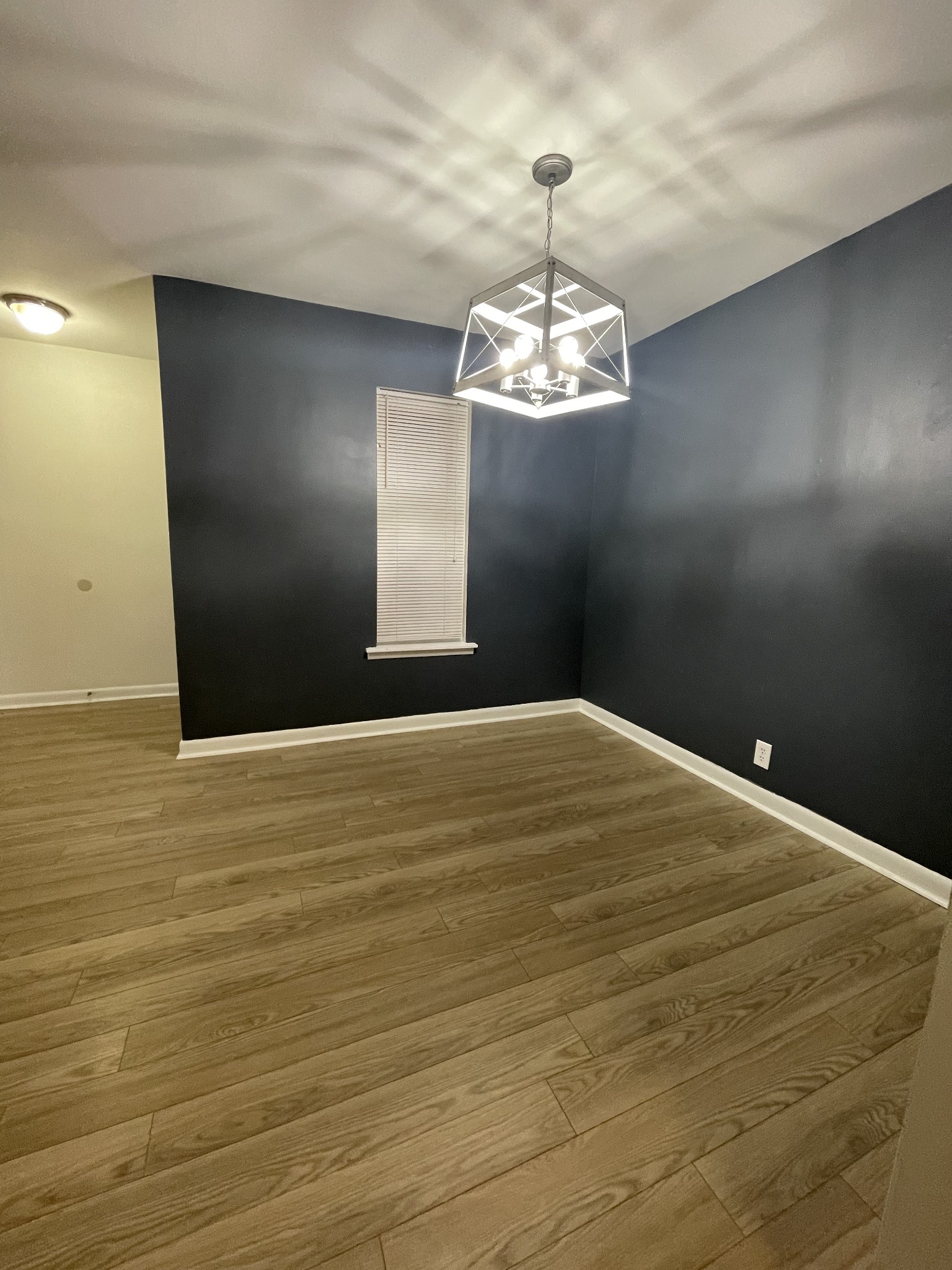 Image 7 of 24 For 15944 23rd Court Road