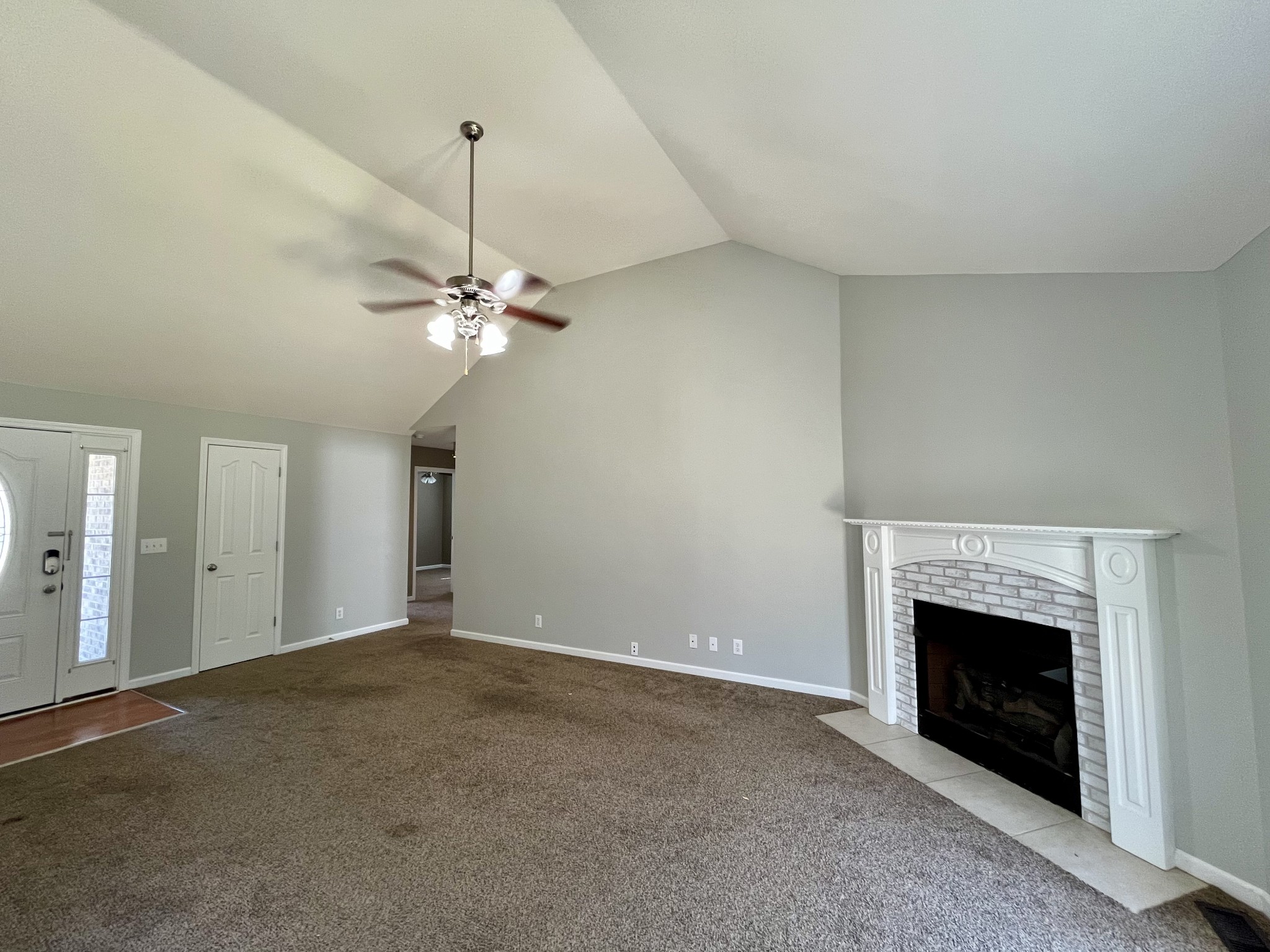 Image 3 of 27 For 13314 Se 41st Ct