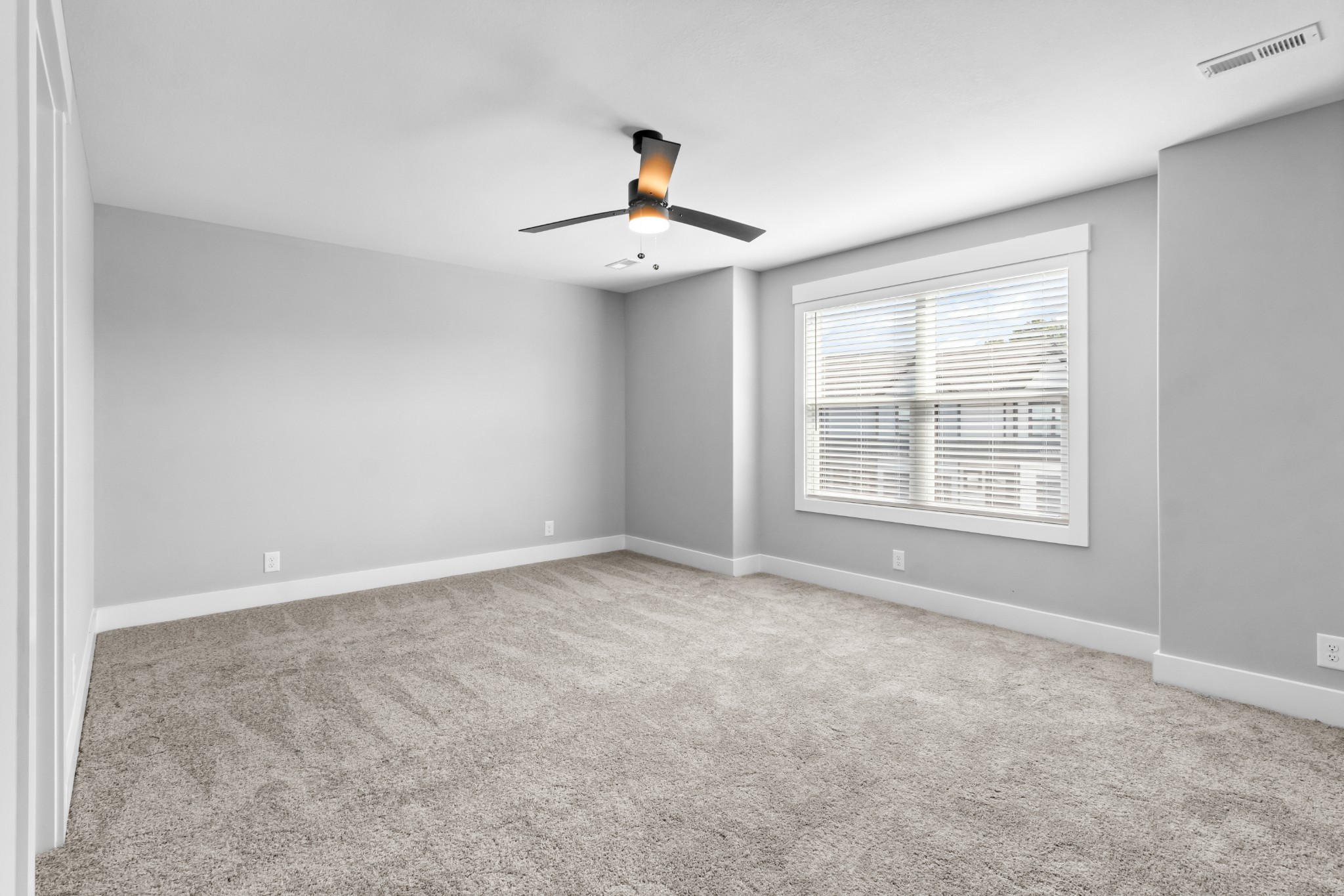 Image 12 of 71 For 3891 Grapefern Way