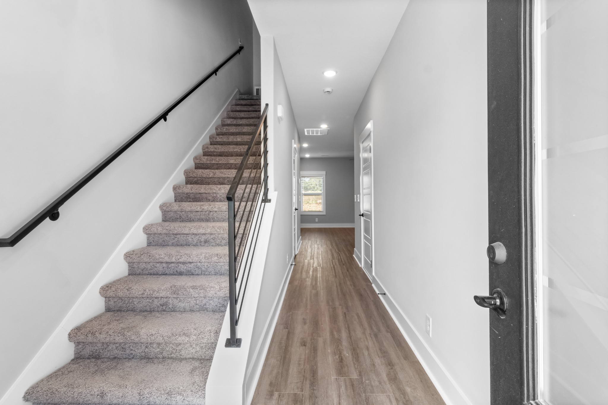 Image 4 of 71 For 3891 Grapefern Way