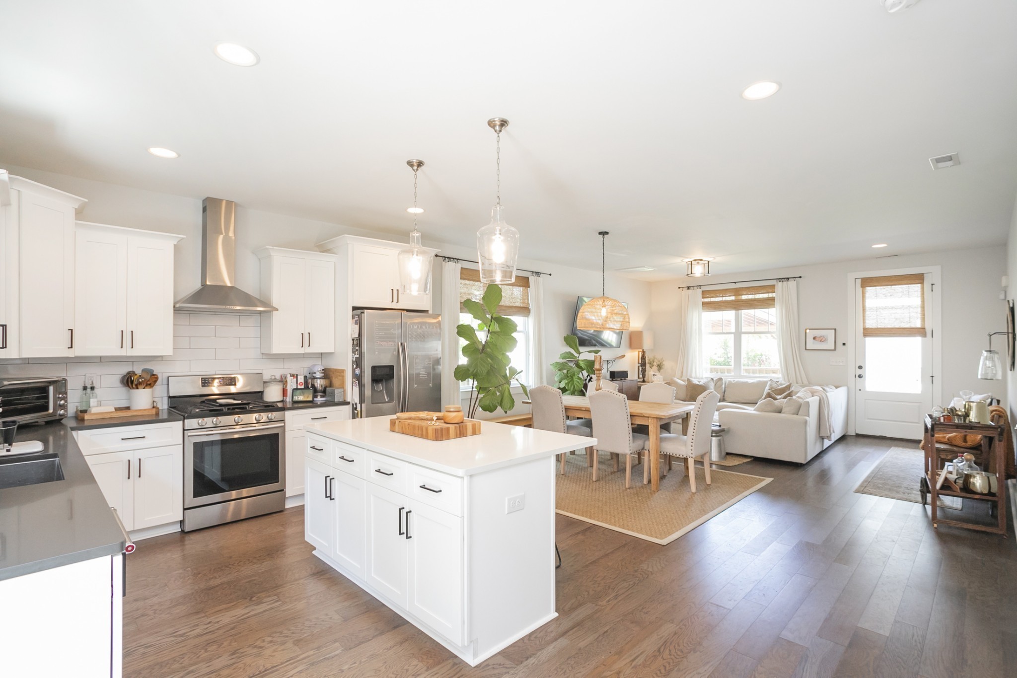 Image 12 of 72 For 9577 82nd Street Road