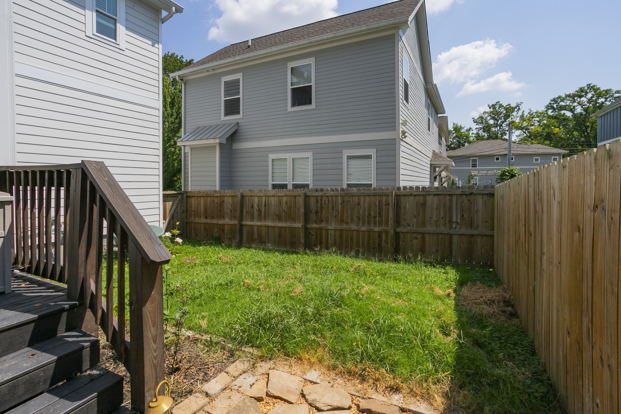 Image 18 of 72 For 9577 82nd Street Road