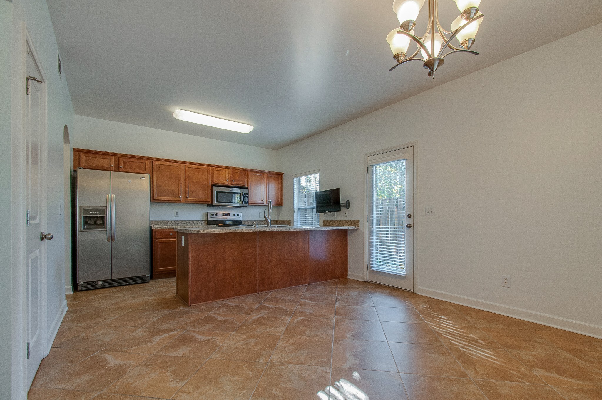 Image 15 of 24 For 5635 S Park Hill Way
