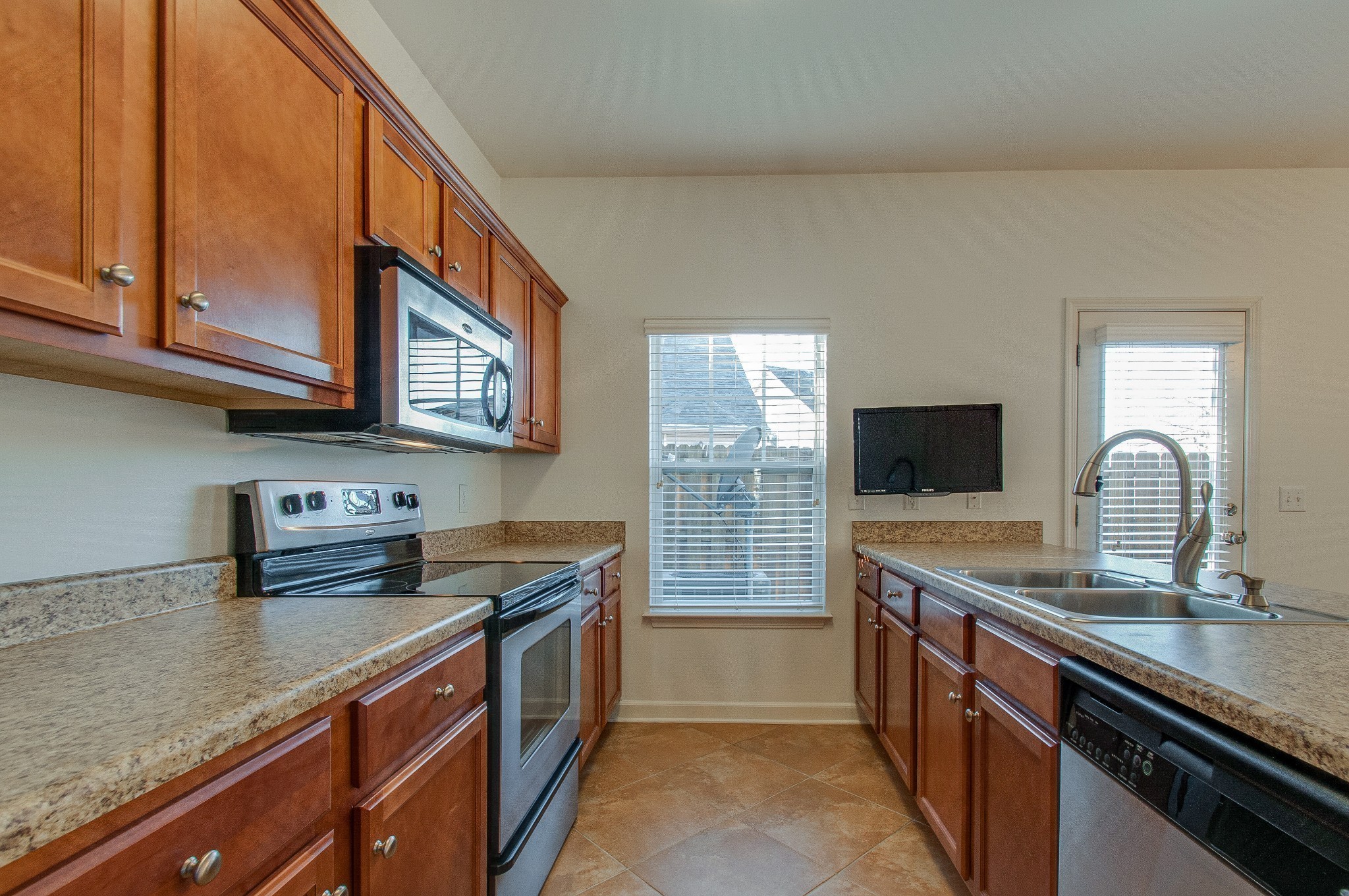 Image 17 of 24 For 5635 S Park Hill Way