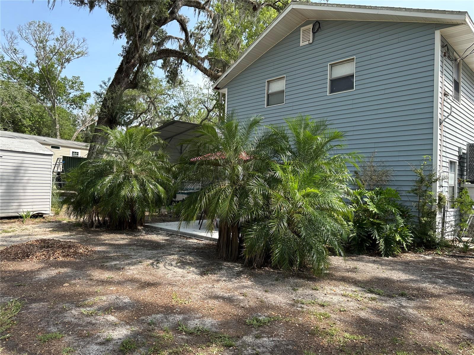 Image 31 of 34 For 5635 S Park Hill Way