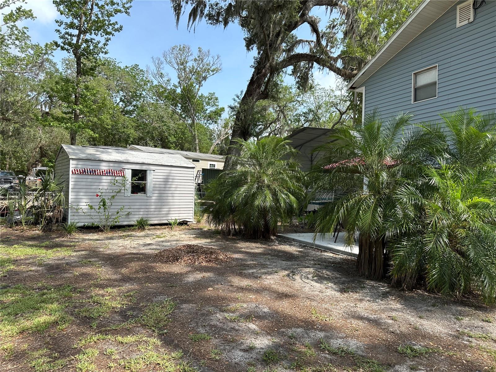 Image 32 of 34 For 5635 S Park Hill Way