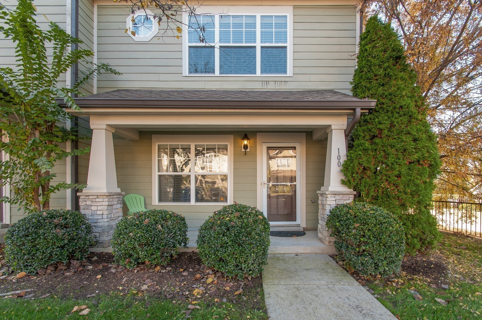 Image 4 of 24 For 5635 S Park Hill Way