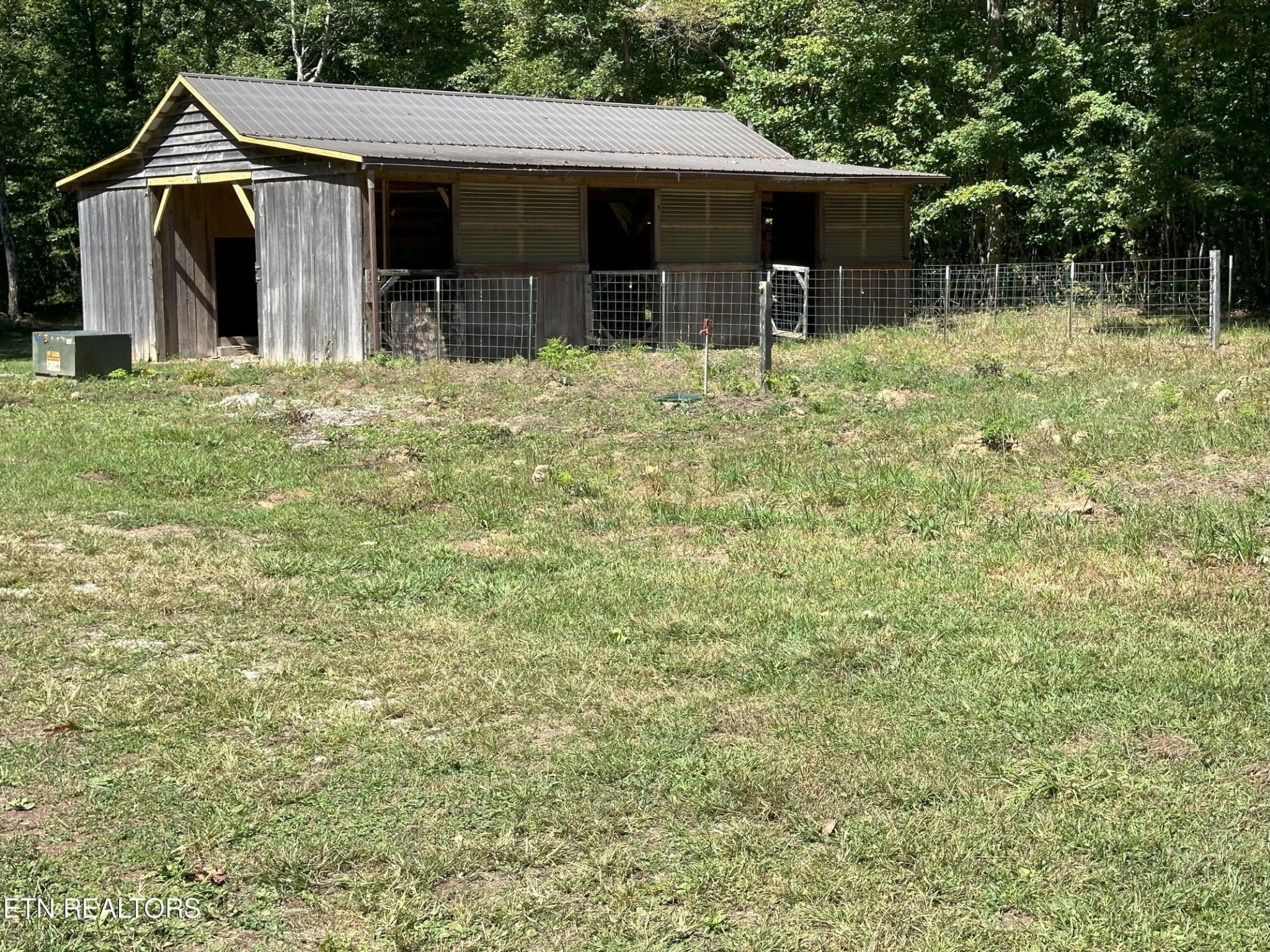 Image 10 of 46 For 5060 4th Street