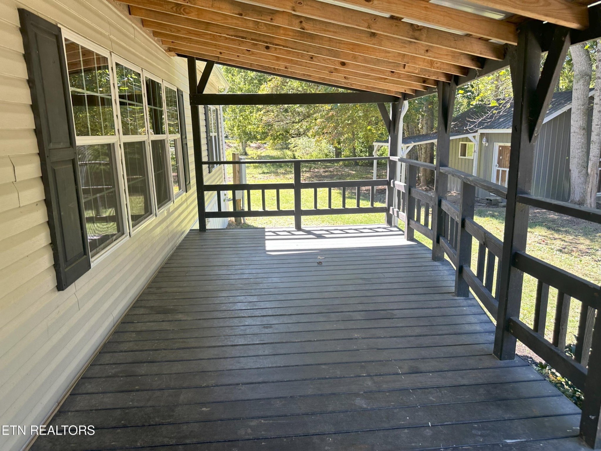 Image 19 of 46 For 5060 4th Street