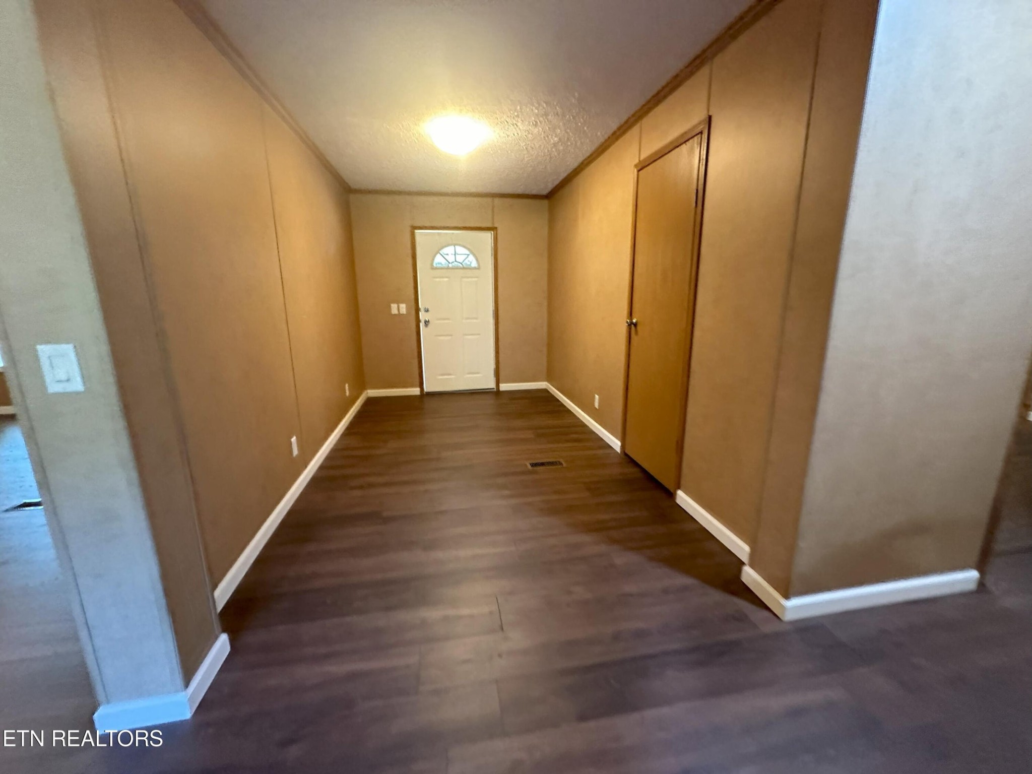 Image 43 of 46 For 5060 4th Street