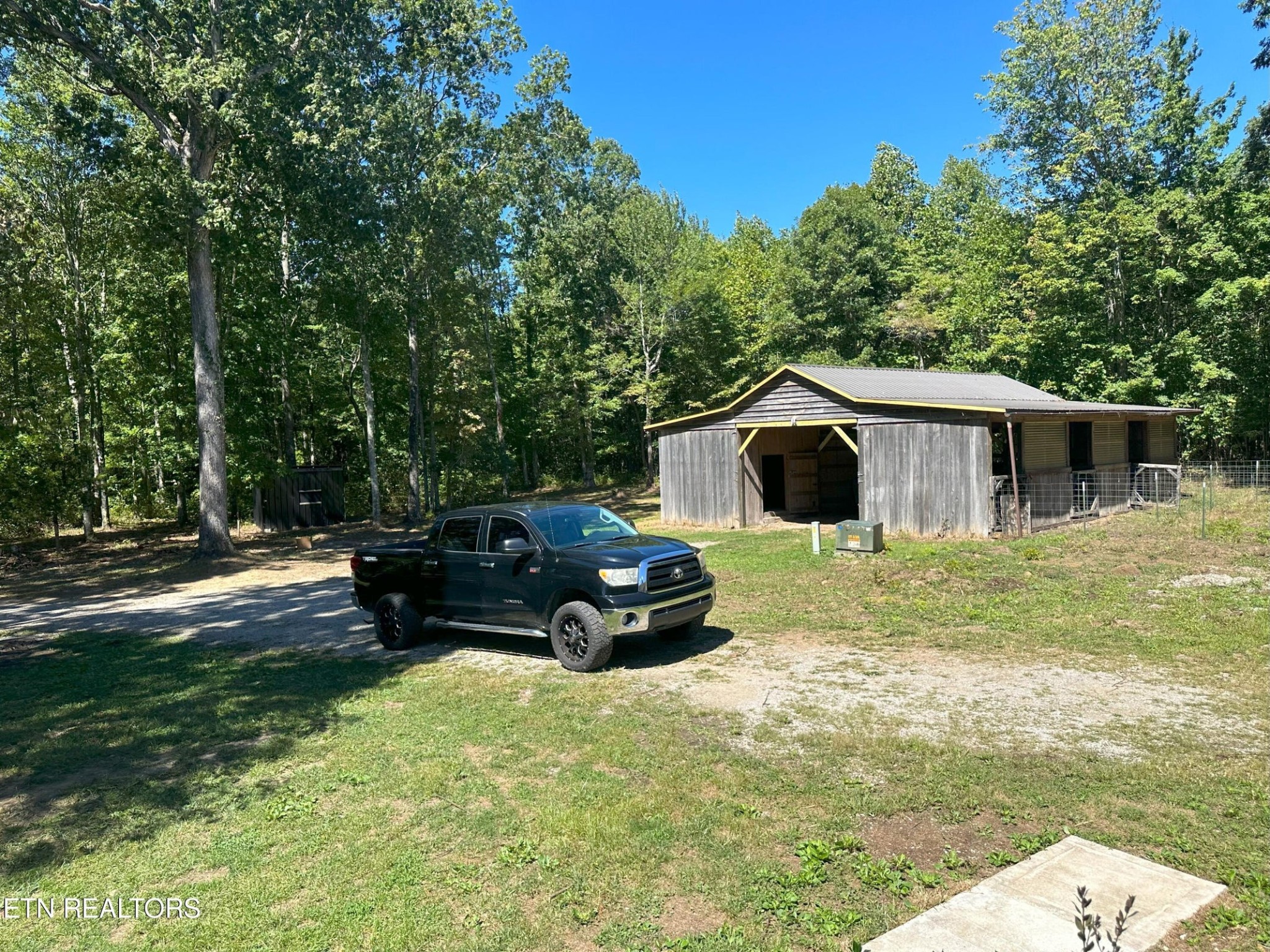 Image 7 of 46 For 5060 4th Street