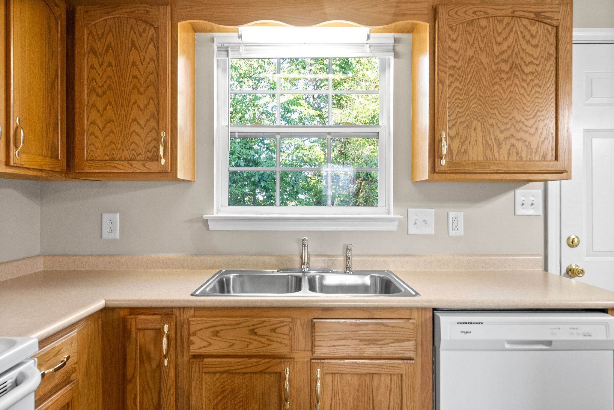 Image 10 of 44 For 3229 Juniperus Way