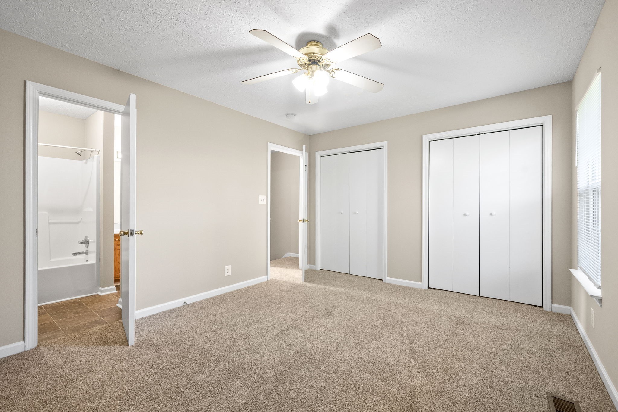 Image 14 of 44 For 3229 Juniperus Way