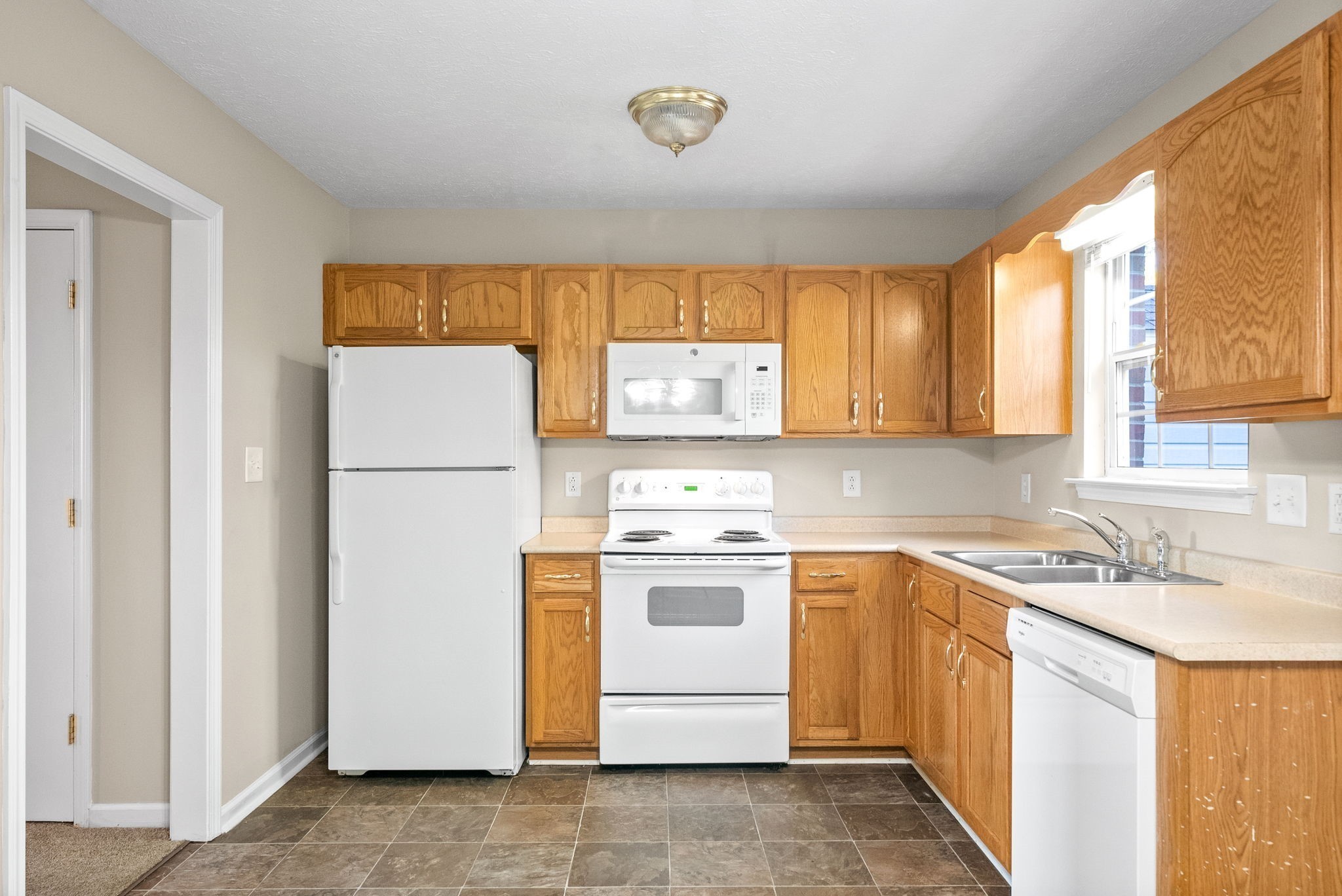 Image 9 of 44 For 3229 Juniperus Way