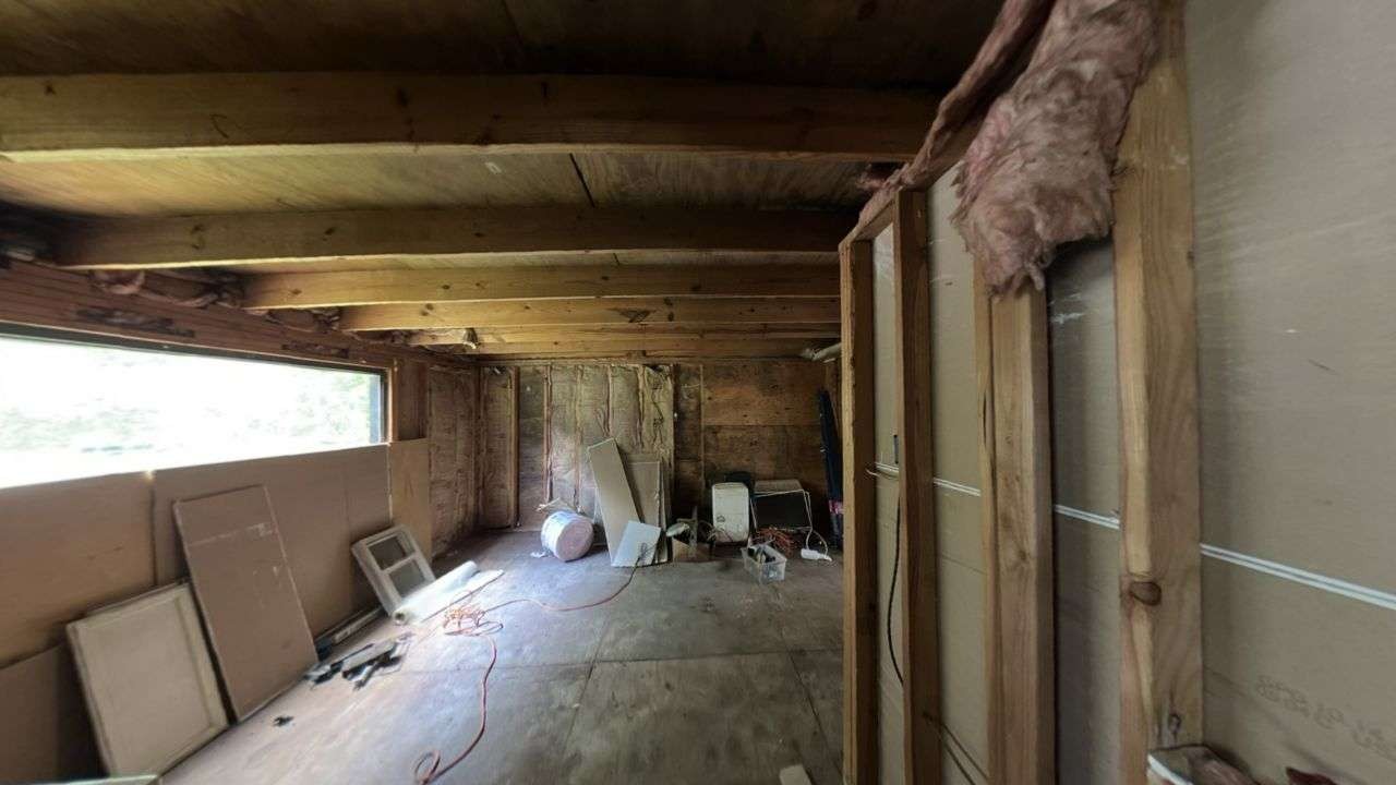 Image 8 of 41 For 11140 53rd Circle