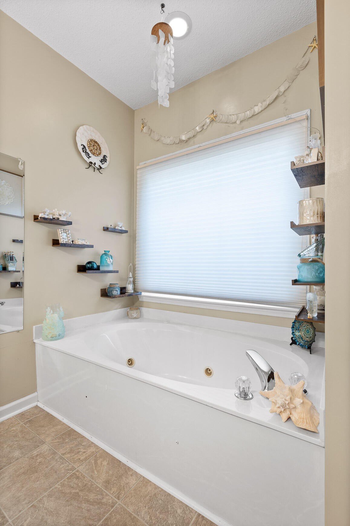 Image 12 of 29 For 5617 65th Pl