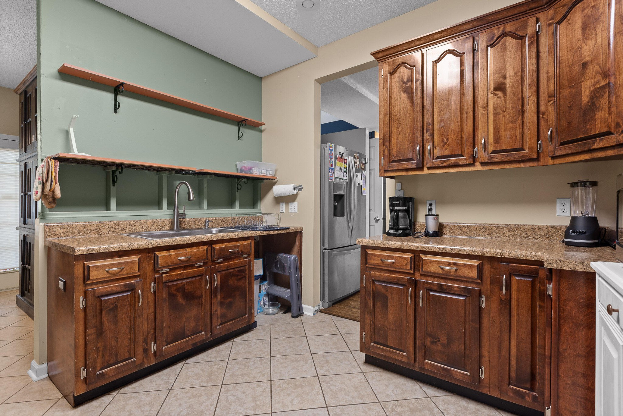 Image 17 of 29 For 5617 65th Pl