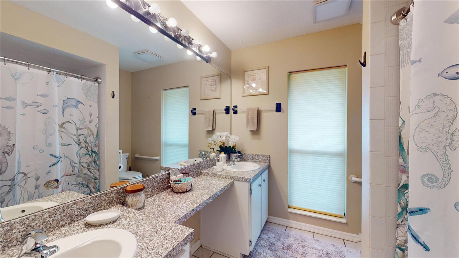 Listing photo id 32 for 307 Kinglet Avenue